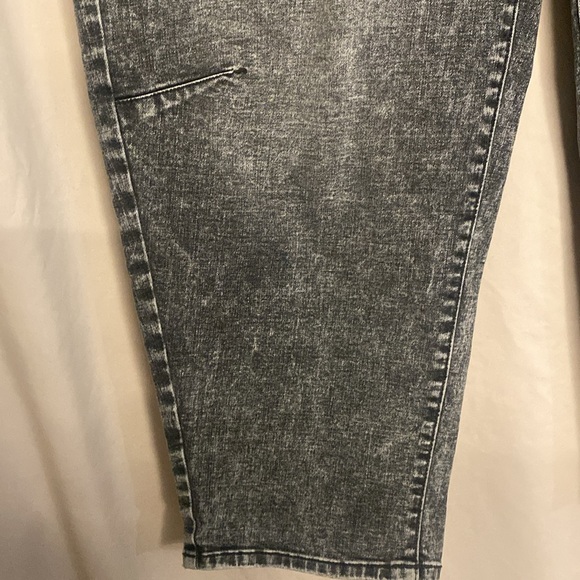 Rebecca Minkoff High rise Baggy Jeans, Size 16W Color Acid Washed Black - Picture 6 of 13